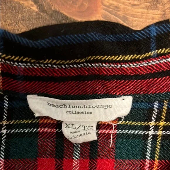 Women's Red and Black Plaid Shirt - Picture 2 of 9